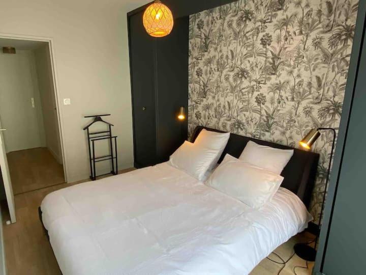 Marie Lou A La Ville - Hyper Centre - Wifi - Transports Et Commerces - Conciergeriej&N アングレーム エクステリア 写真